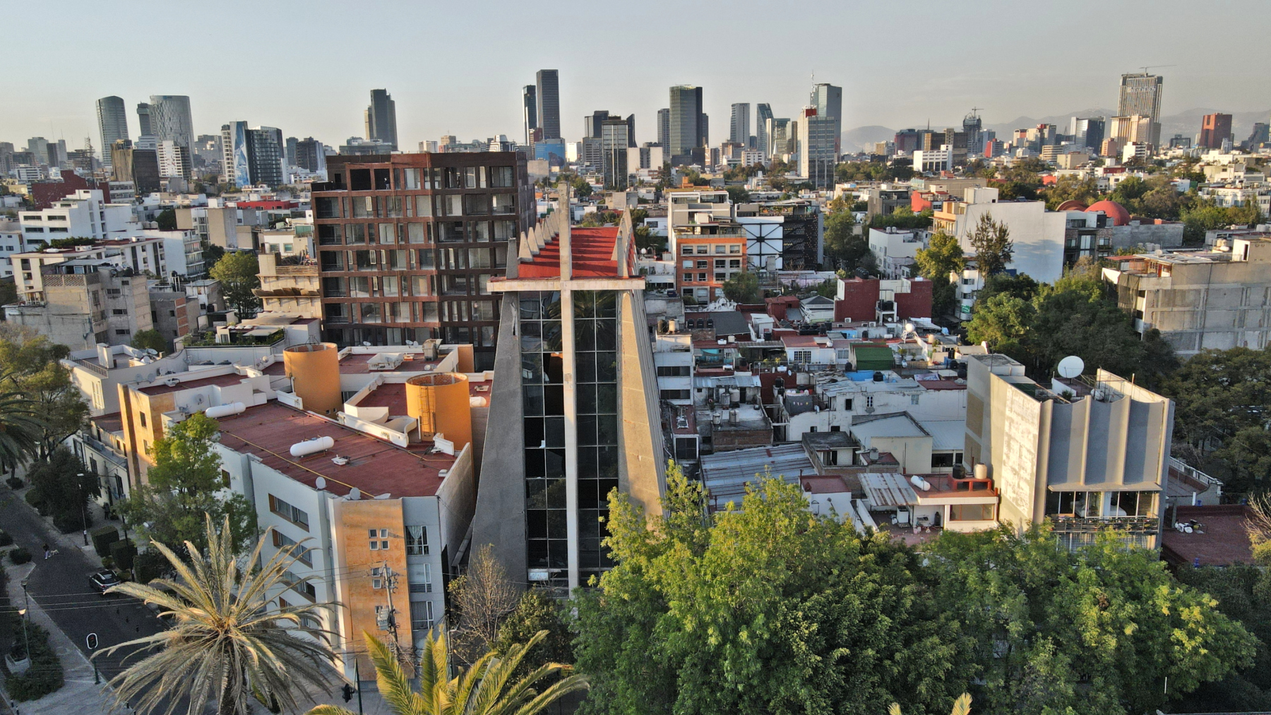 Nuestra Señora De Fátima De Los Clérigos Regulares